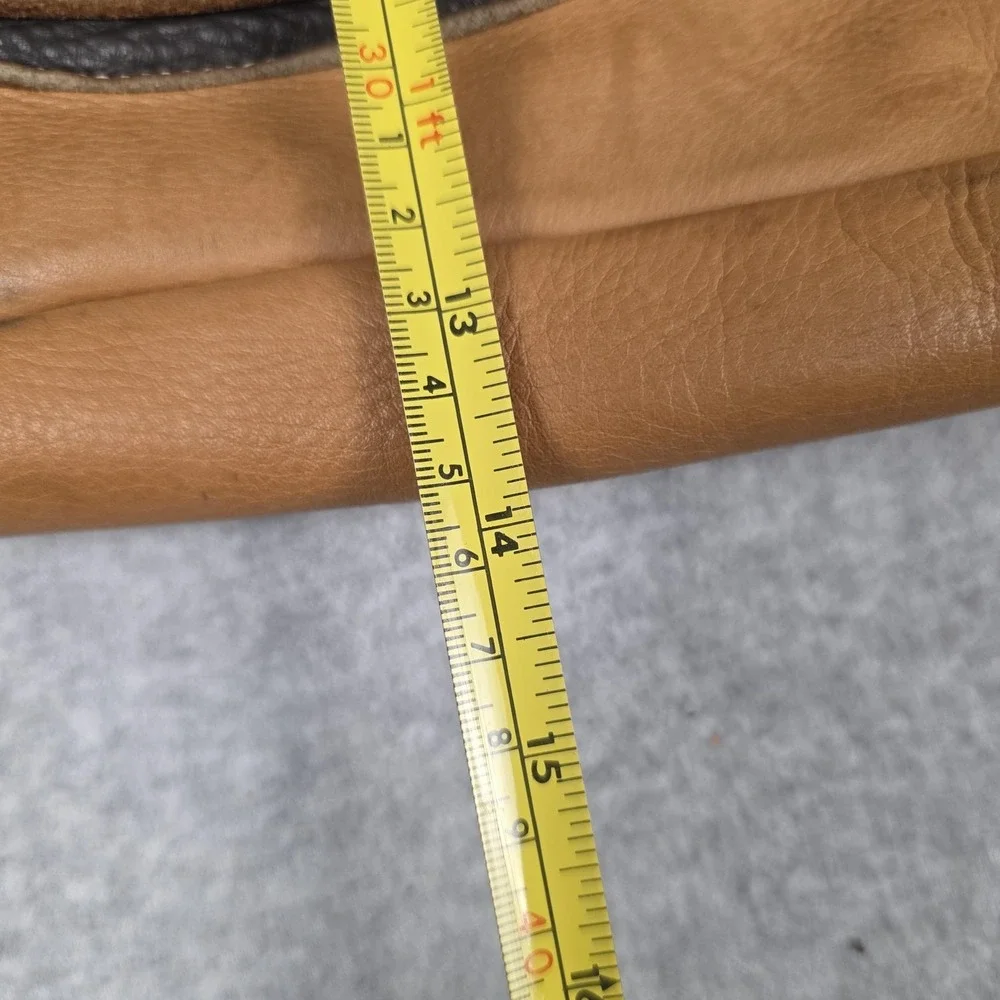 Brown Leather‎ Business Case 18